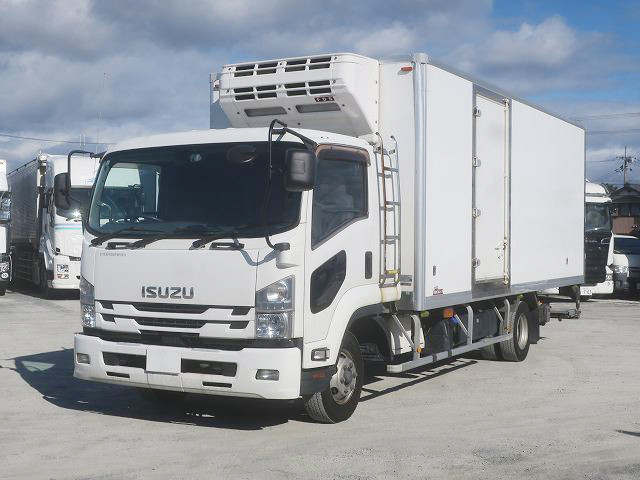 [Vehicle for lease rental only] 2018 Isuzu Forward Medium-Sized Refrigerated Van, 6200mm Wide, Storage PG, DENSO -32 Degree Setting, Keystone Left Side Door, Rear Air Suspension, 240 HP. ★Raku-Nori Pack Installed!★
