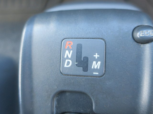 中古トラック いすゞ冷凍バン ＃16