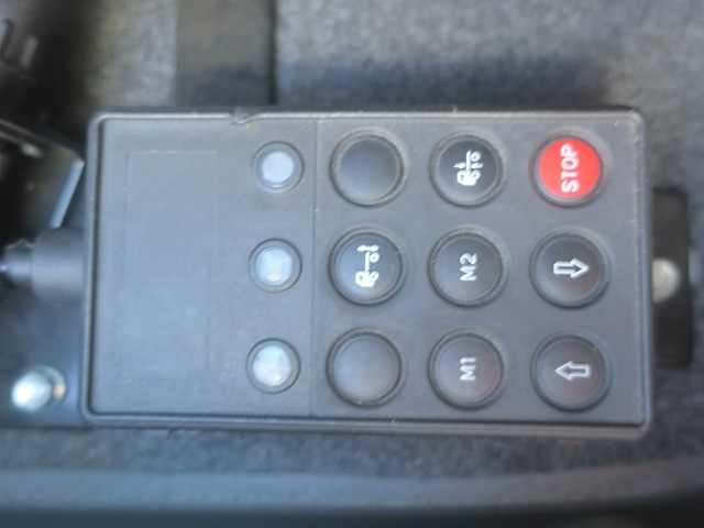 中古トラック いすゞ冷凍バン ＃20