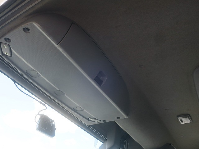 中古トラック いすゞ冷凍バン ＃24