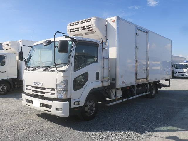 いすゞ　冷凍バン
