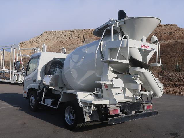 中古トラック 日野コンクリートミキサー車 ＃4