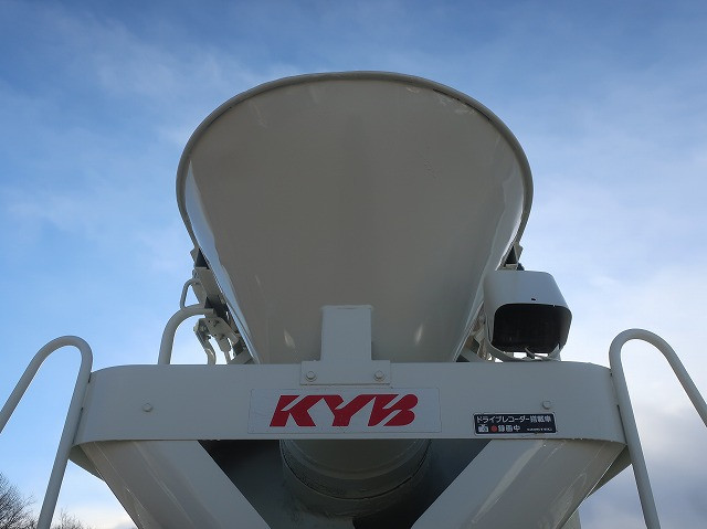 中古トラック 日野コンクリートミキサー車 ＃5