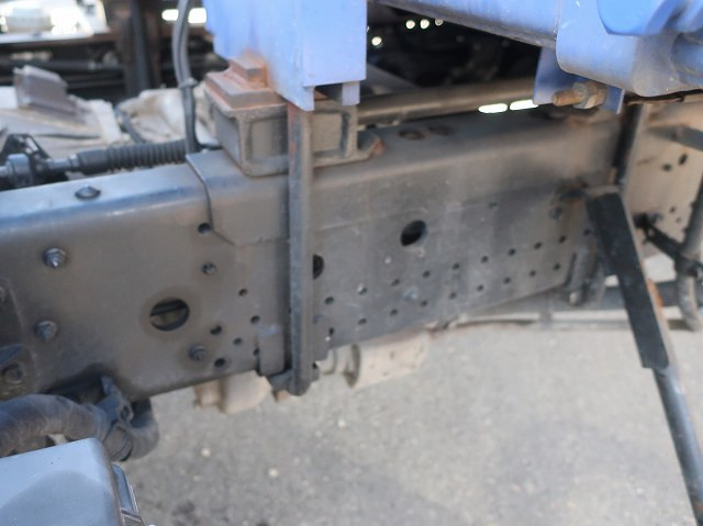 中古トラック いすゞクレーン付平ボディ ＃11