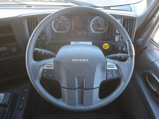 中古トラック いすゞトラクタヘッド ＃13