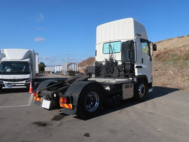中古トラック いすゞトラクタヘッド ＃3