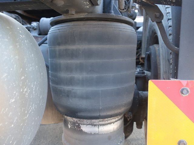 中古トラック いすゞトラクタヘッド ＃8