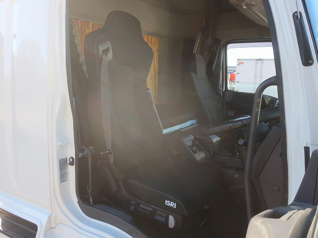 中古トラック いすゞトラクタヘッド ＃10