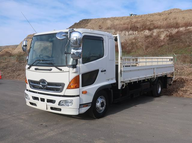 中古トラック 日野 レンジャー 中型平ボディ