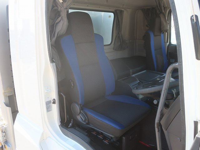 中古トラック いすゞ ギガ 大型平ボディアルミブロック