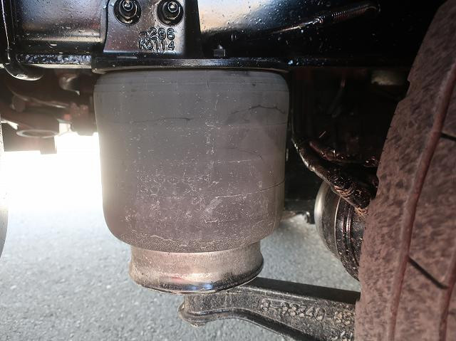 中古トラック いすゞ ギガ 大型平ボディアルミブロック