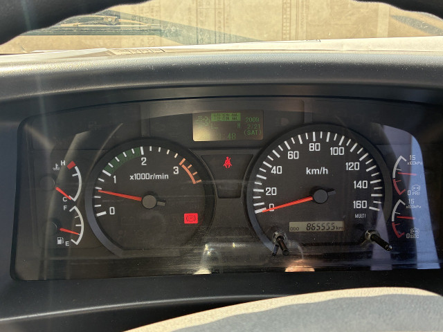 中古トラック いすゞ フォワード 中型アルミウィング