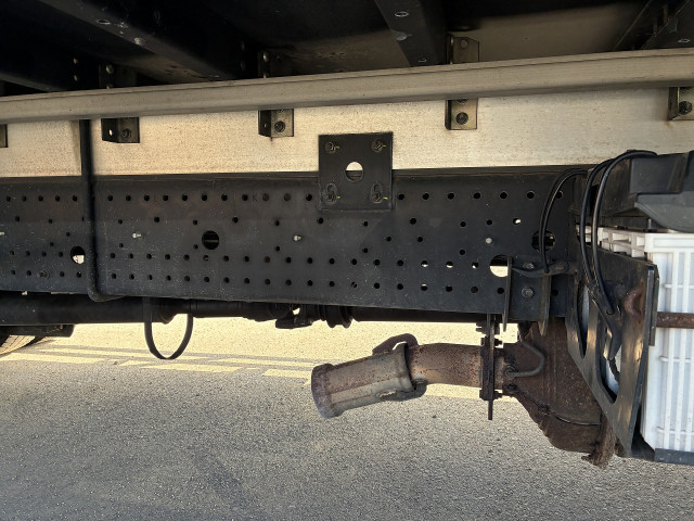 中古トラック いすゞ フォワード 中型アルミウィング