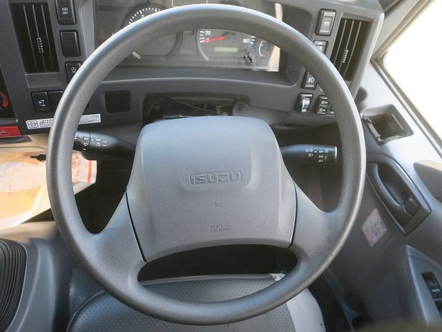 中古トラック いすゞパッカー車(塵芥車) #17