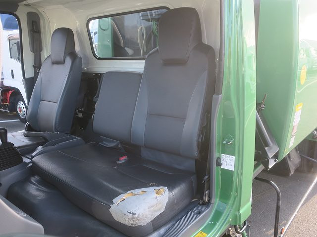 中古トラック いすゞ エルフ 小型パッカー車（塵芥車）