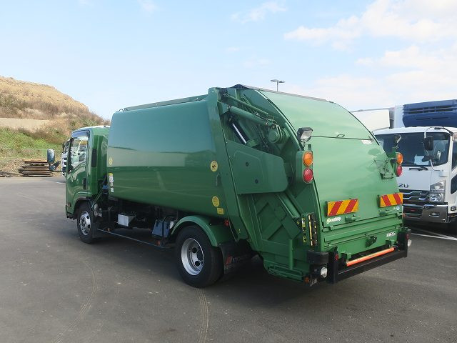 中古トラック いすゞ エルフ 小型パッカー車（塵芥車）