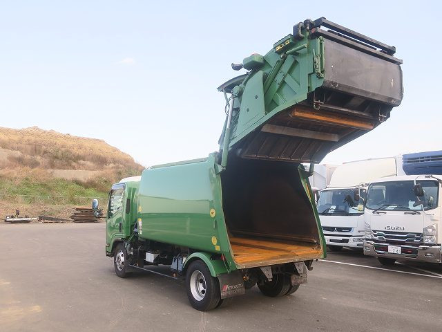 中古トラック いすゞ エルフ 小型パッカー車（塵芥車）