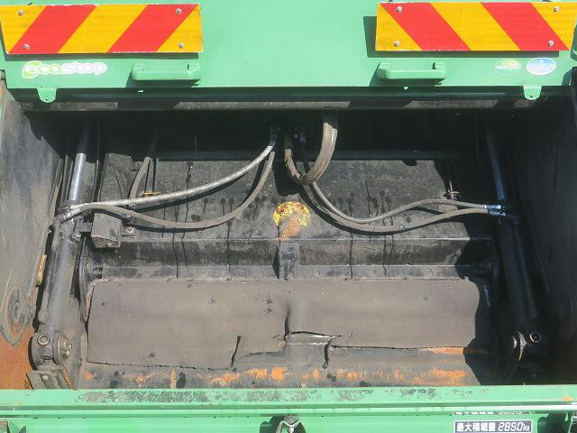 中古トラック いすゞパッカー車（塵芥車） ＃8