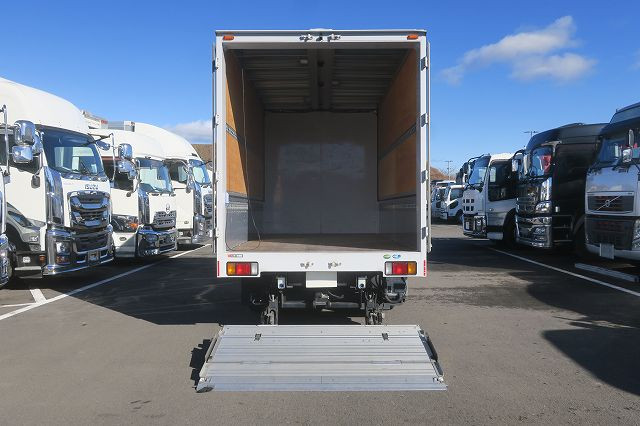 中古トラック いすゞアルミウィング ＃5