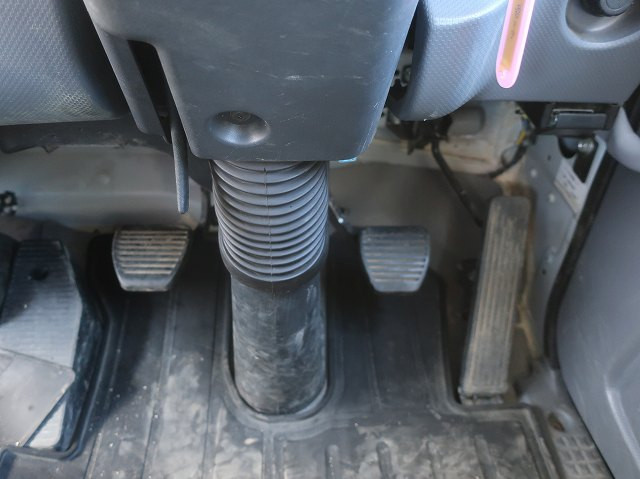 中古トラック いすゞクレーン付平ボディ ＃22