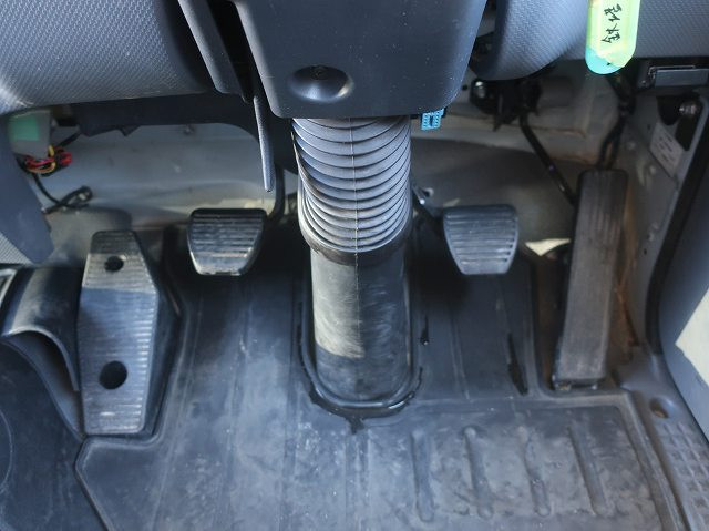 中古トラック いすゞクレーン付平ボディ ＃22