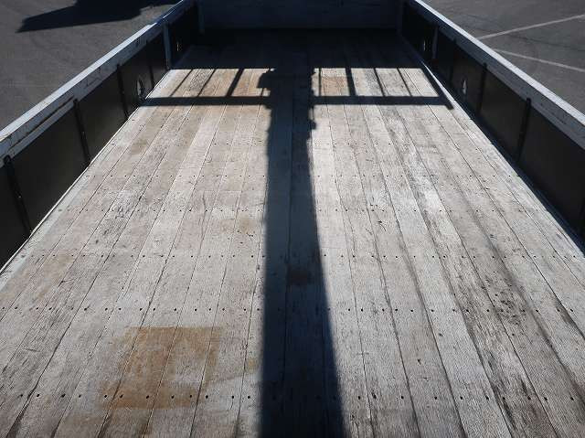 中古トラック いすゞクレーン付平ボディ ＃8