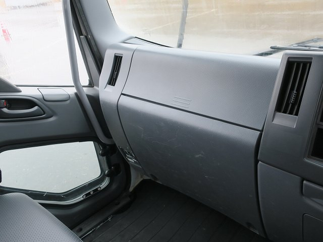 中古トラック いすゞクレーン付平ボディ ＃15