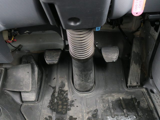 中古トラック いすゞクレーン付平ボディ ＃20