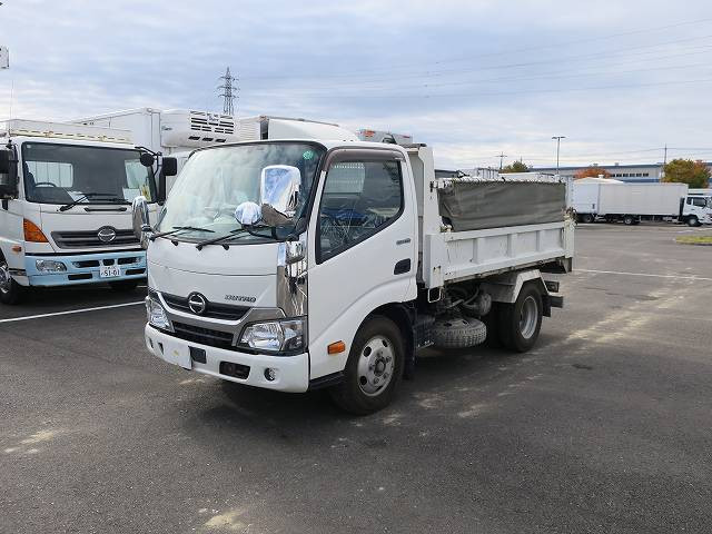 日野　ダンプ