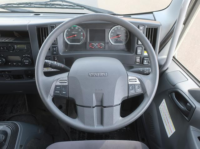 中古トラック いすゞアルミウィング ＃16