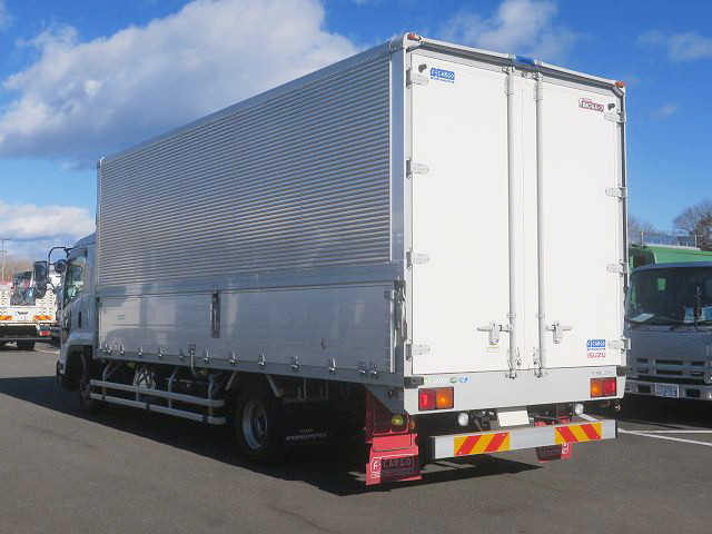 中古トラック いすゞアルミウィング ＃4