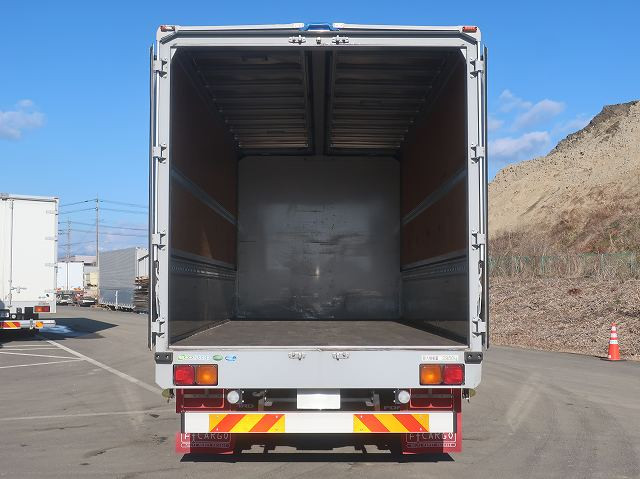 中古トラック いすゞ フォワード 中型アルミウィング