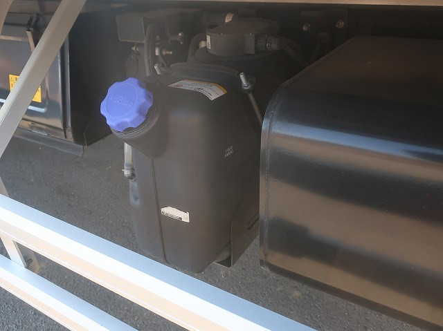 中古トラック いすゞアルミウィング ＃10