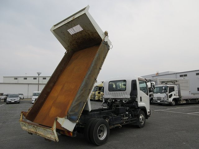中古トラック いすゞダンプ ＃8