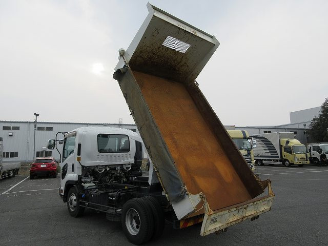 中古トラック いすゞダンプ ＃9