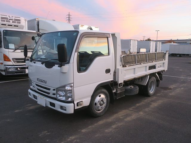 いすゞ　ダンプ