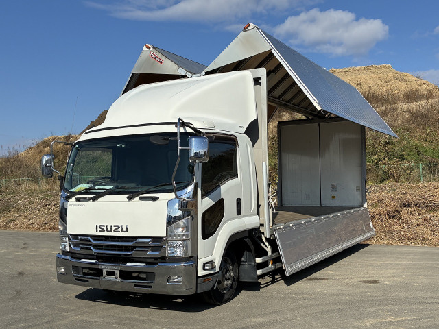 中古トラック いすゞアルミウィング ＃3