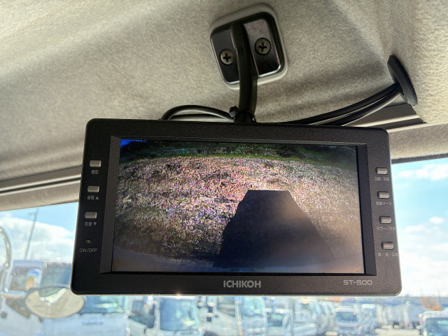 中古トラック いすゞ フォワード 中型アルミウィング