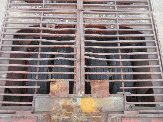 中古トレーラー 日本車両潜像 16輪 重機運搬トレーラー