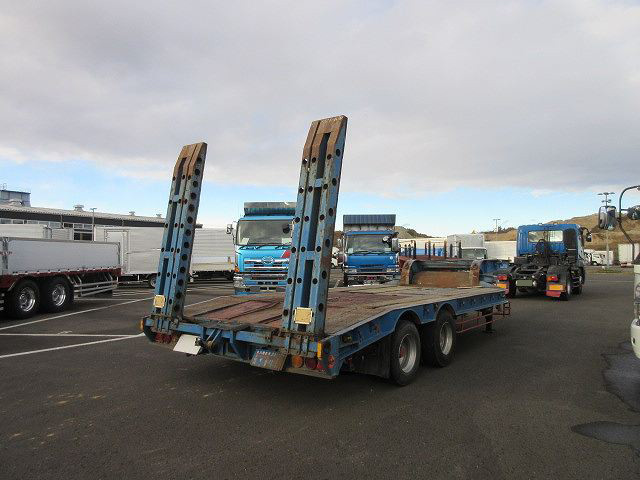 中古トレーラー 日本車両潜像 16輪 重機運搬トレーラー