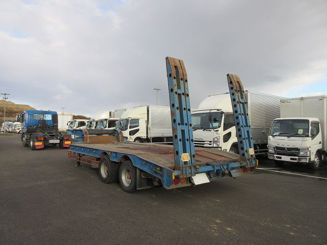 中古トレーラー 日本車両潜像 16輪 重機運搬トレーラー