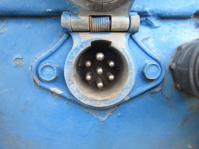 中古トレーラー 日本車両潜像 16輪 重機運搬トレーラー