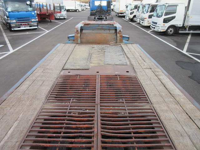 中古トレーラー 日本車両潜像 16輪 重機運搬トレーラー