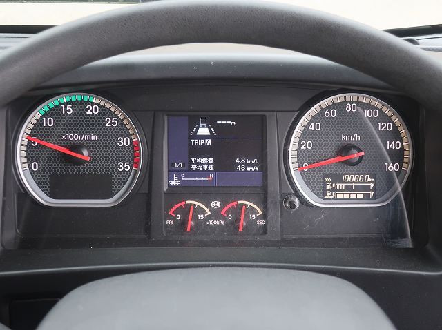 中古トラック いすゞ フォワード 中型アルミウィング