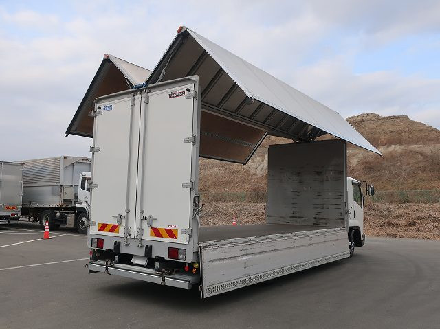 中古トラック いすゞアルミウィング ＃6