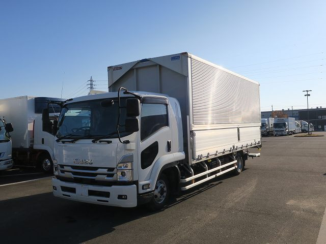 いすゞ　アルミウィング／幌ウィング