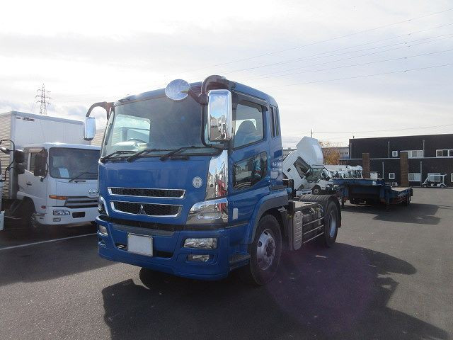 三菱ふそう　トラクタヘッド