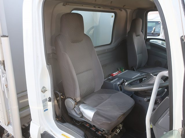 中古トラック いすゞアルミウィング ＃12