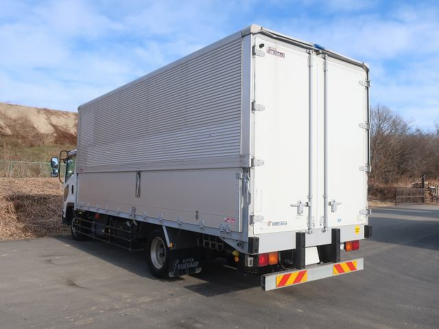 中古トラック いすゞアルミウィング ＃4