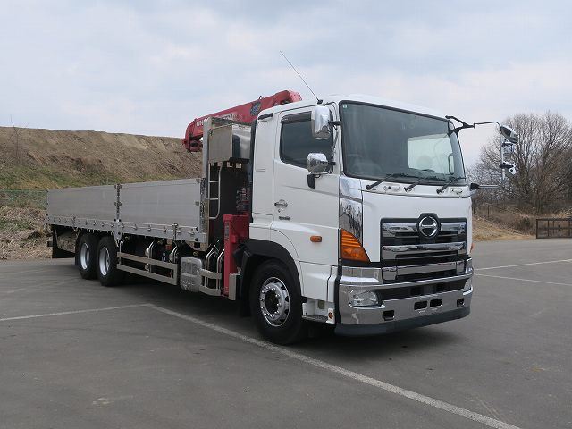 中古トラック 日野 プロフィア 大型クレーン付平ボディ